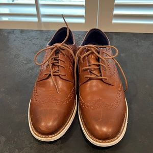 Cole Haan Grande Evolution Wingtip Oxford - Worn Once - Size M7/W9.5